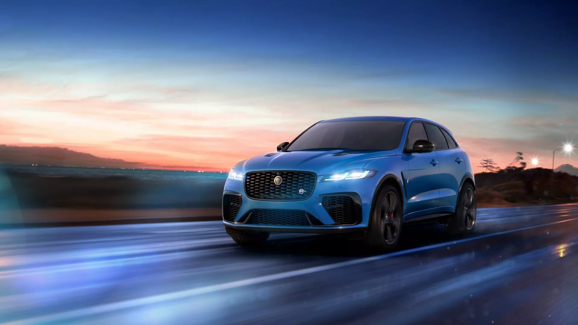 جاغوار-f-pace-SVR-575